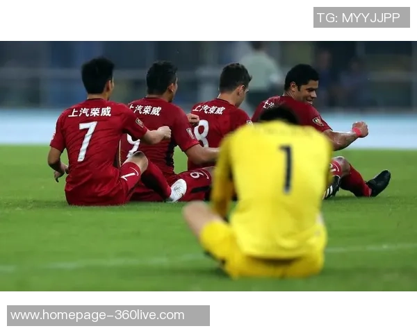 上港与恒大激战8月22日谁能在这场巅峰对决中笑到最后